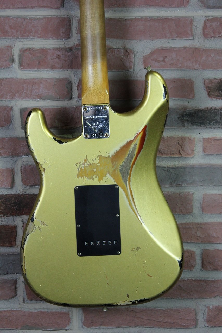 Ltd Dual-Mag II Stratocaster, Aged Azitec Gold Over 3-Color Sunburst