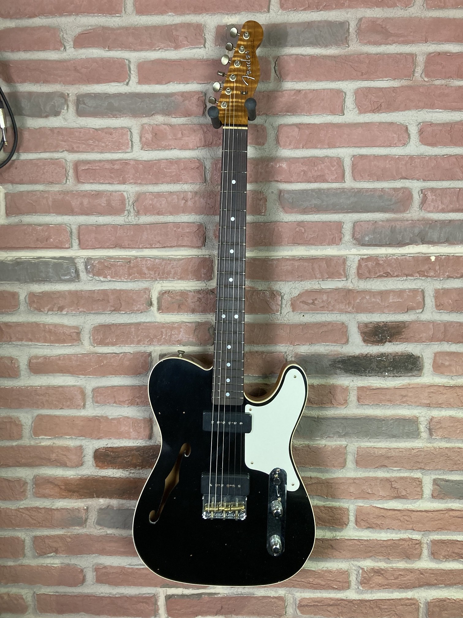 Custom Shop 63 Tele Thinline P90 Black