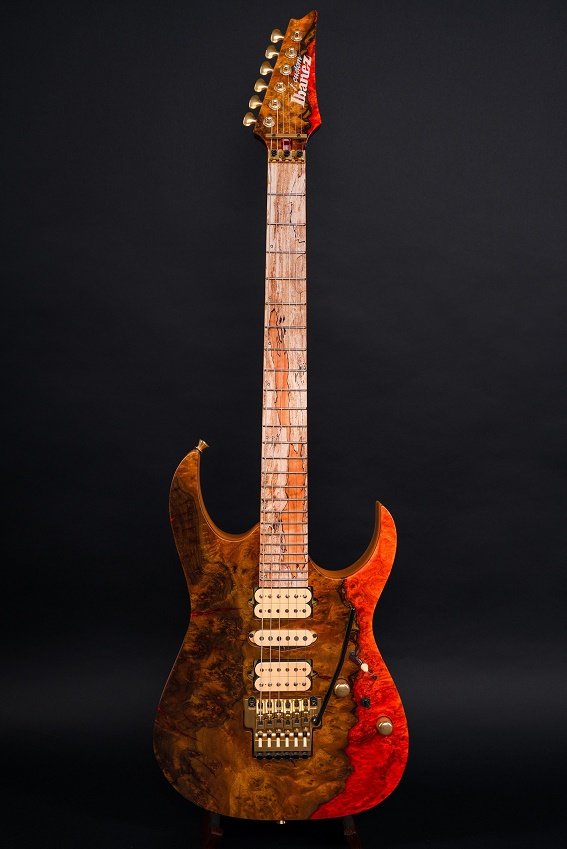 J.Custom JCRG2006