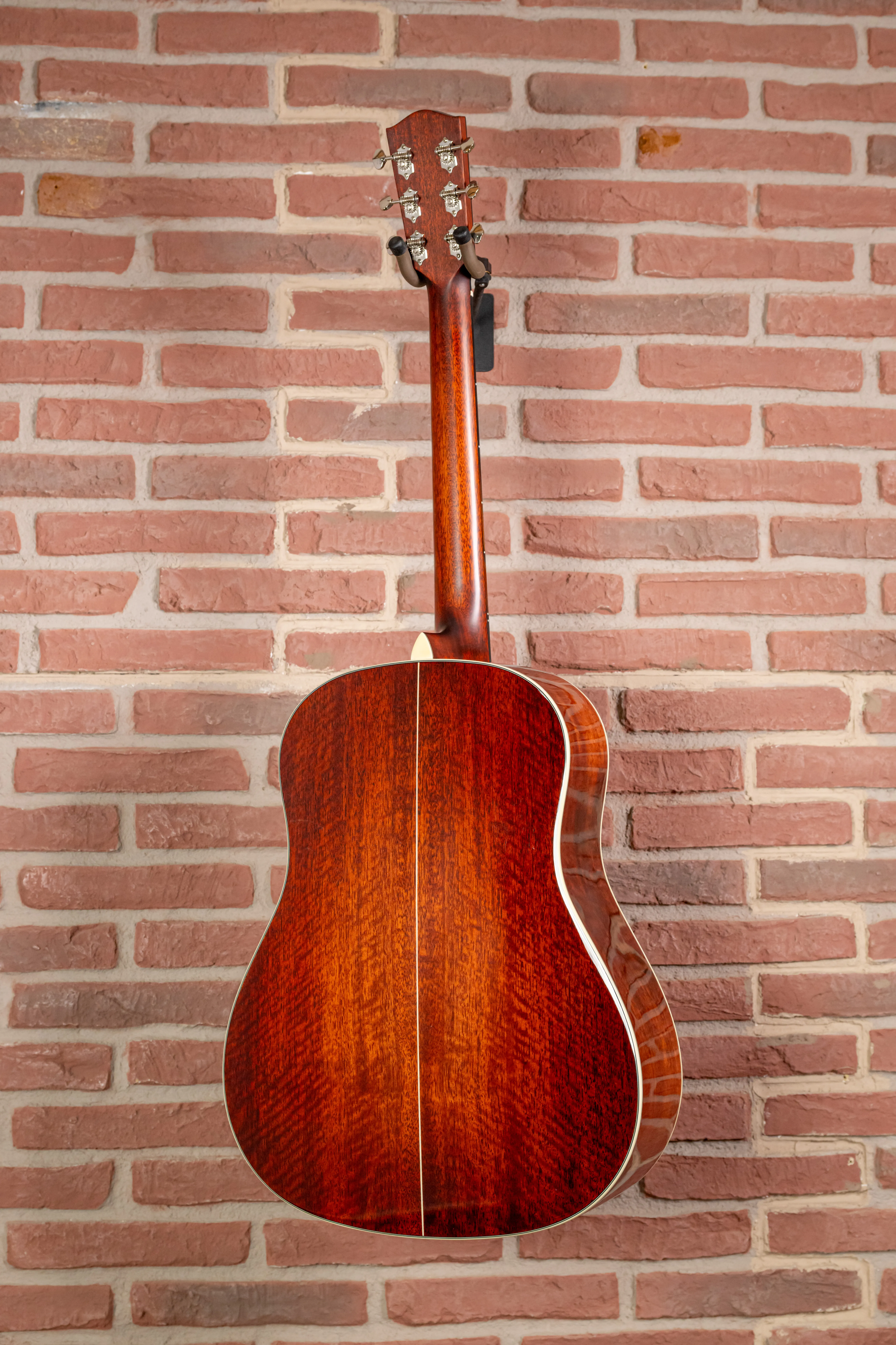 E6SS Thermo-Cure Slope-Shoulder Dreadnought Westerngitarre