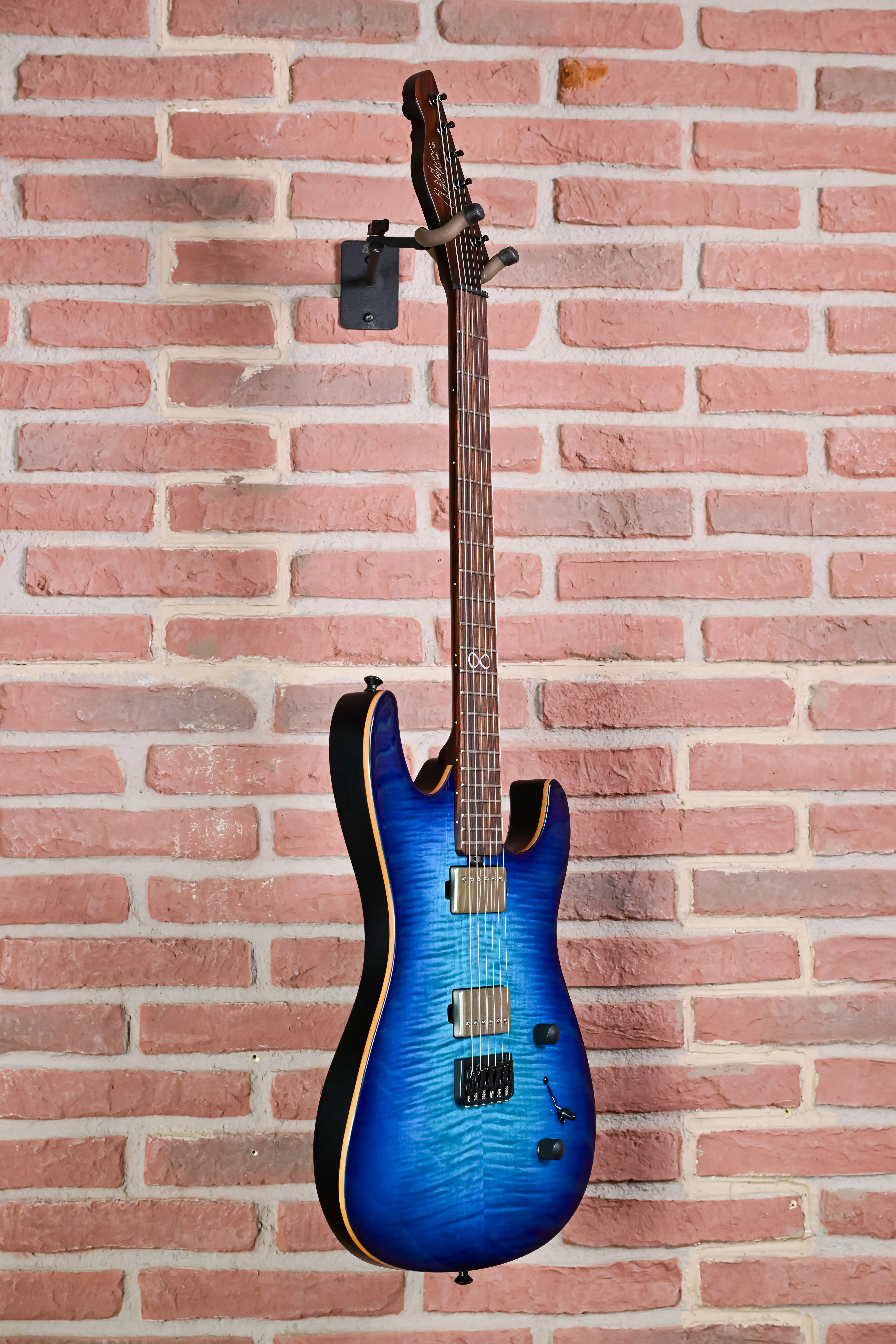 Scout Legacy Electric Sky Burst E-Gitarre
