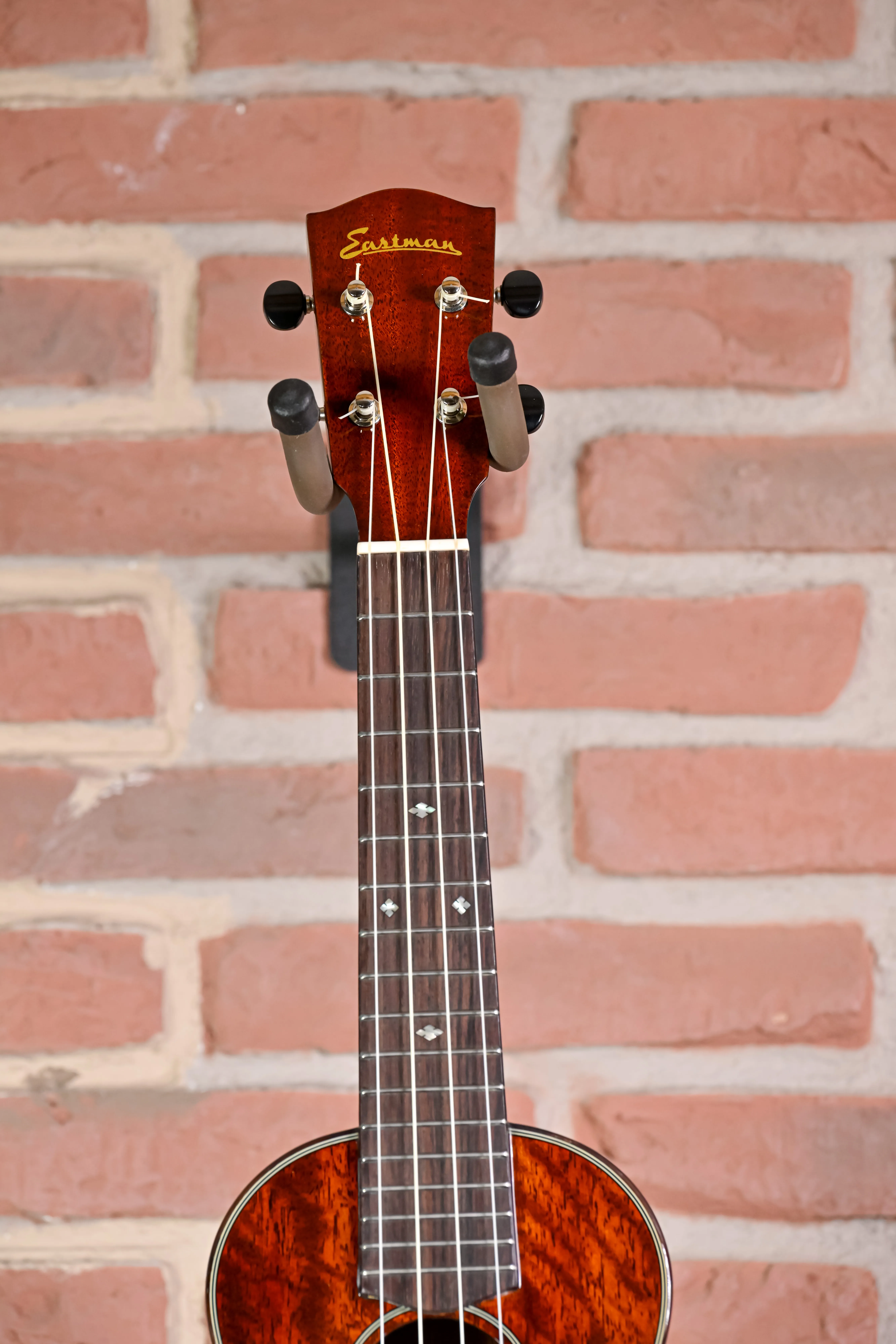 EU3-C Concert Ukulele All-Solid Mahogany