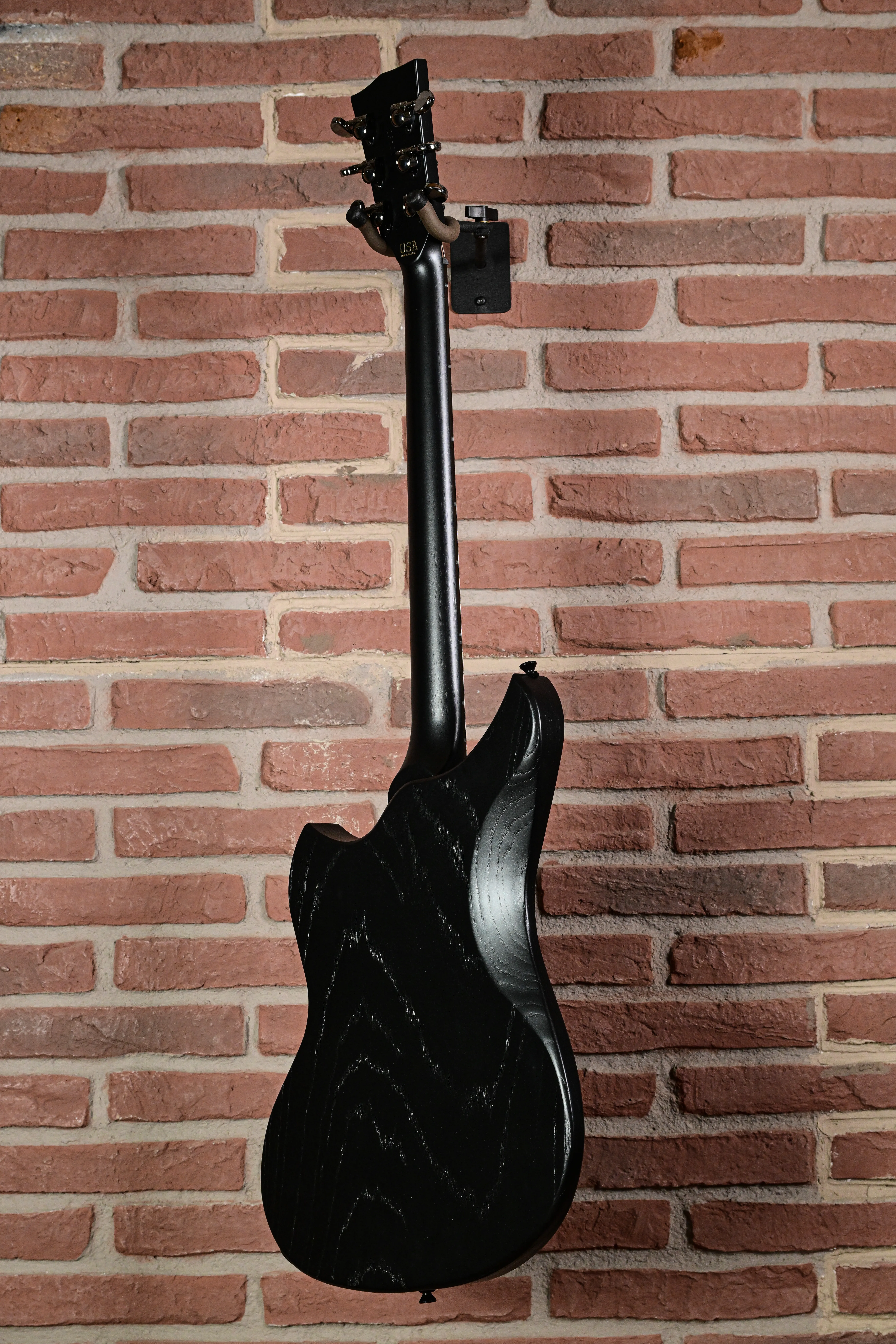 Yeti USA Cryptid Blackened Pearl