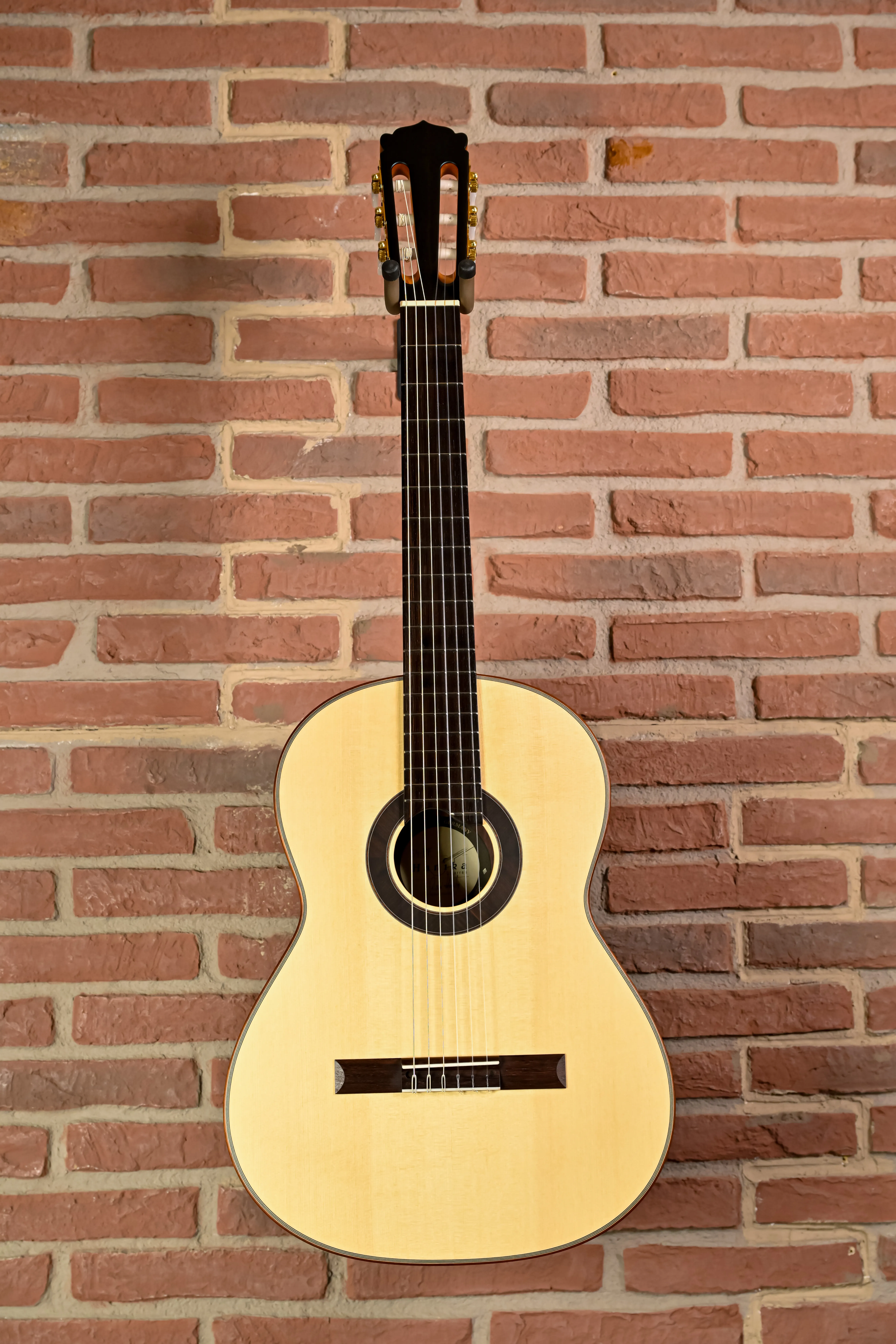 54PF Classical Guitar