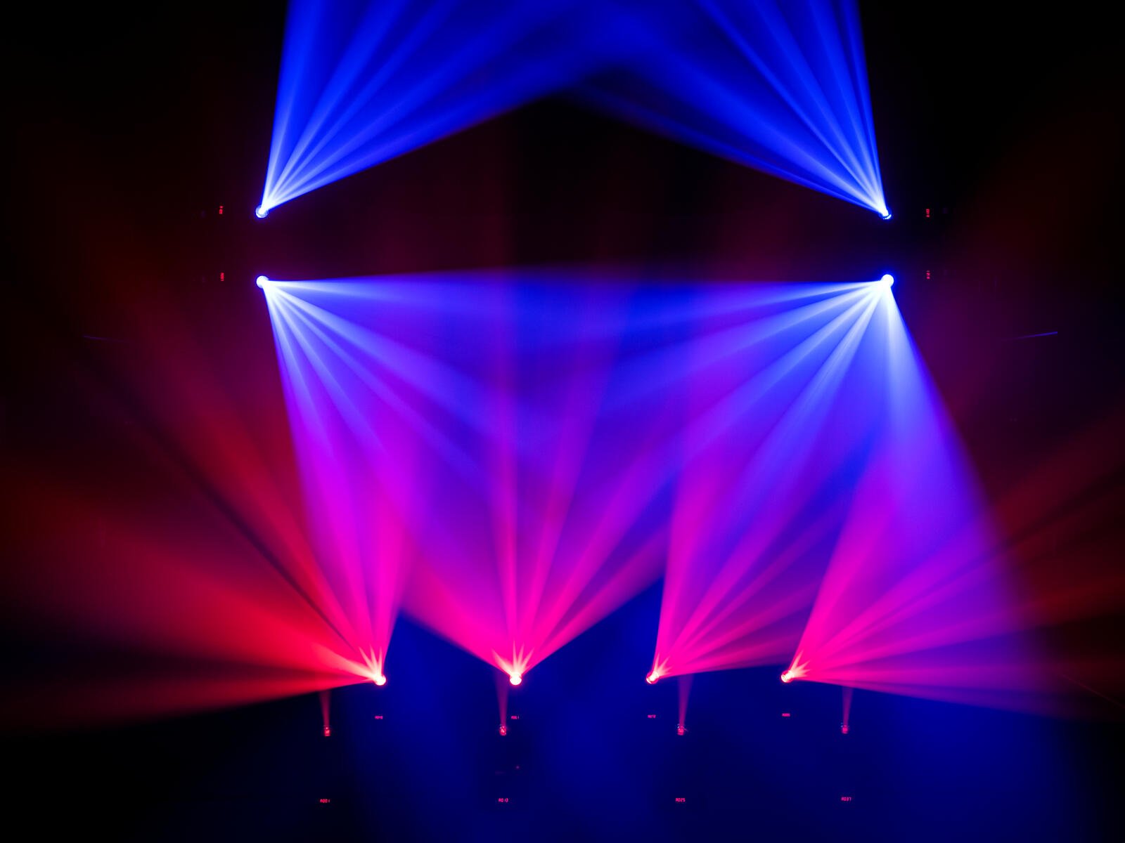 LED TMH-S60 Moving-Head Spot ws 