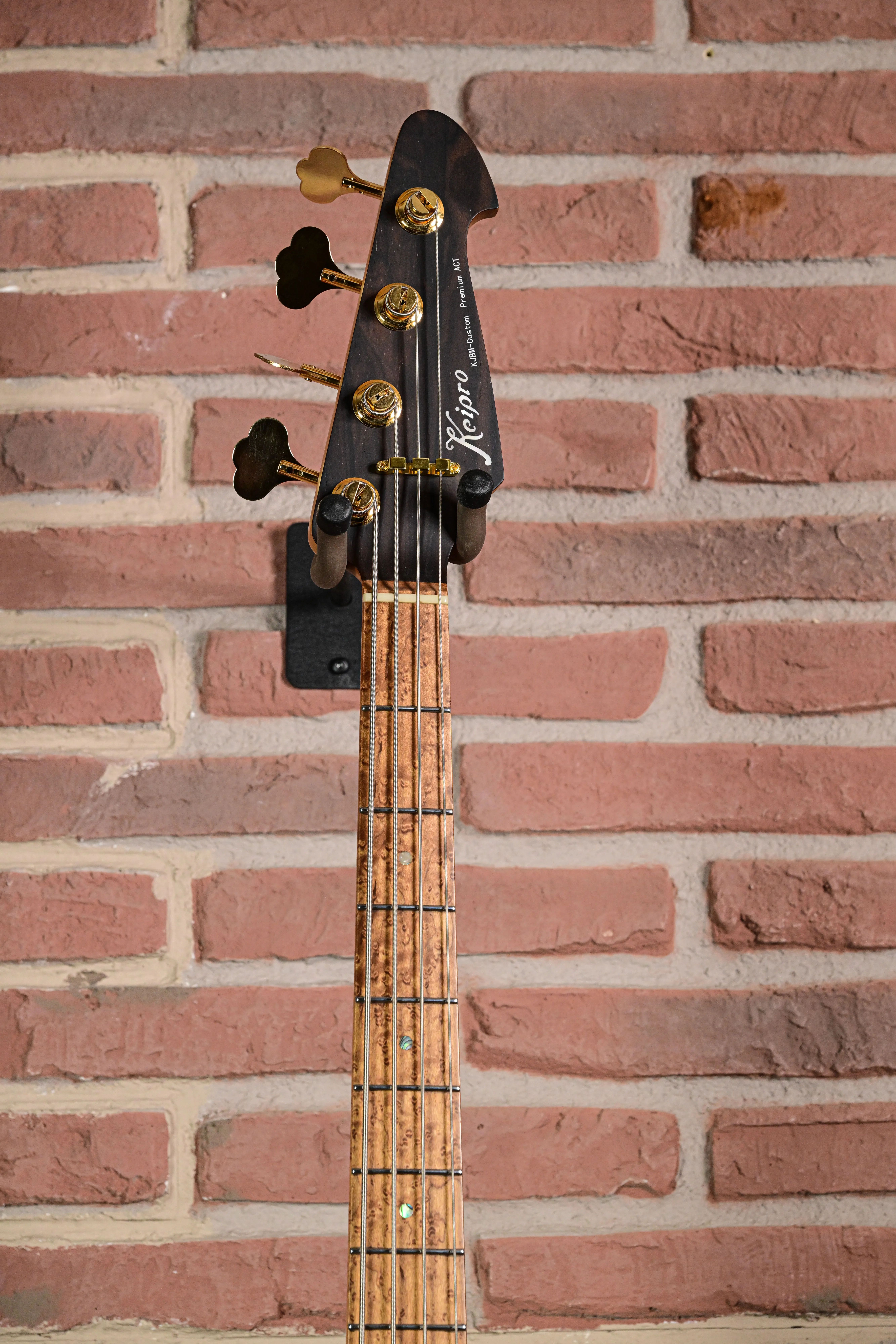 KJBM-Custom Premium-Z Bass