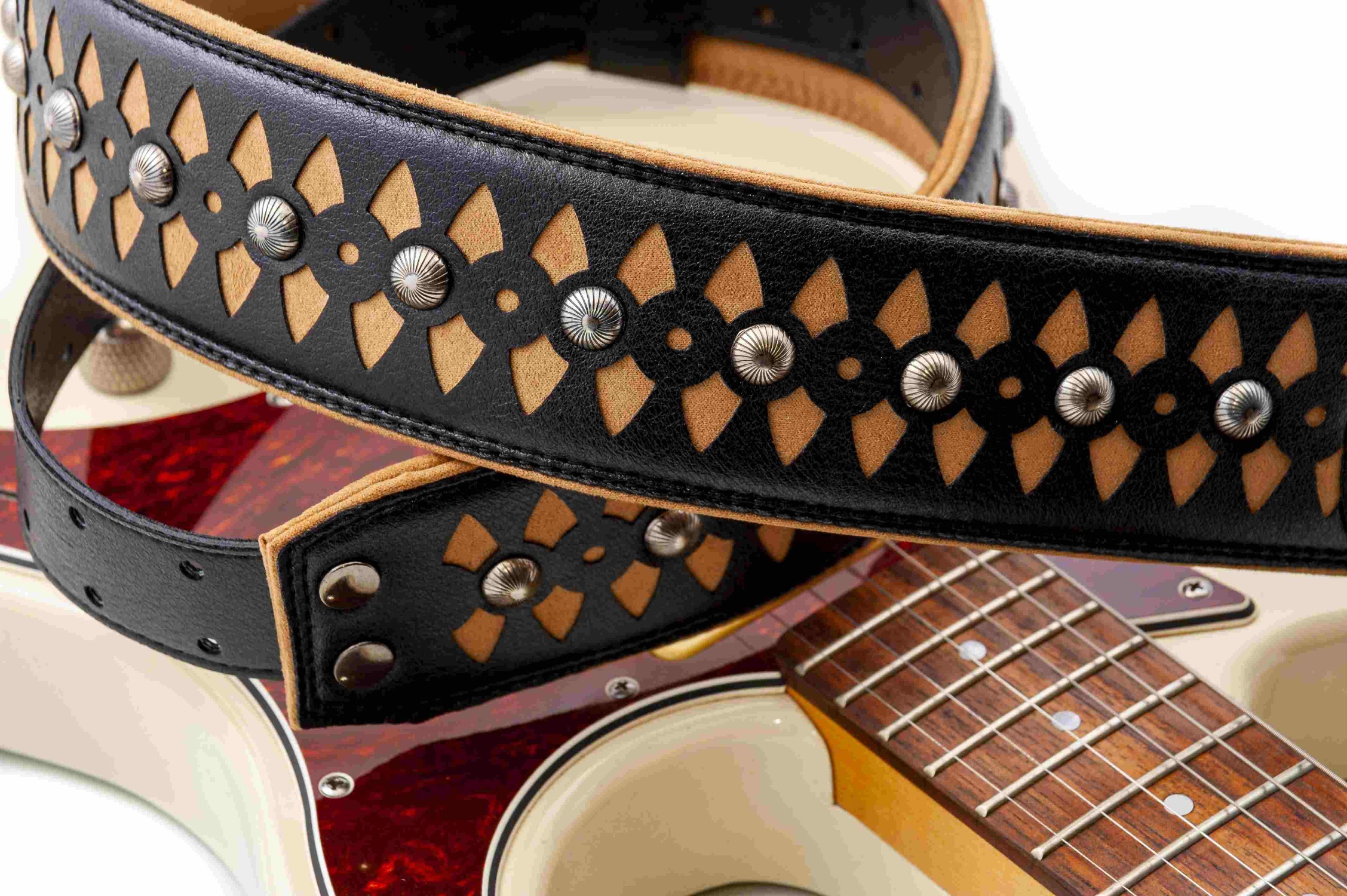 Armour Beige Guitar Strap