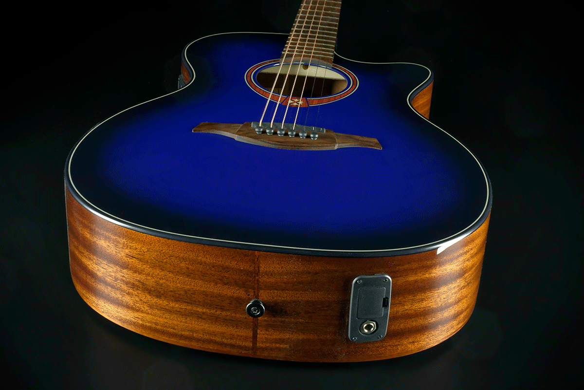 T-BLUE-ACE Blue Tramontane Special Edition
