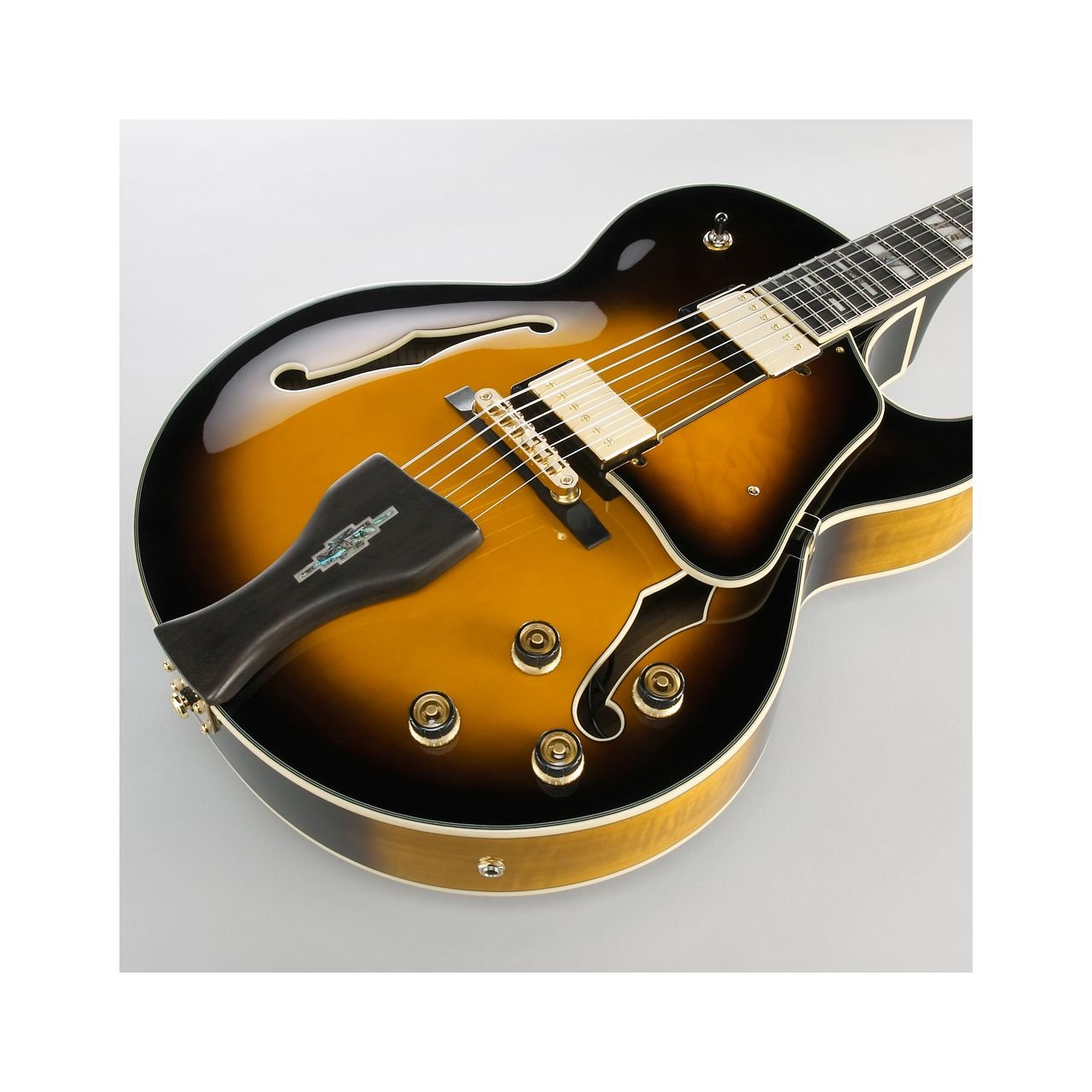 George Benson LGB30-VYS - Signature E-Gitarre "Showroom Modell"