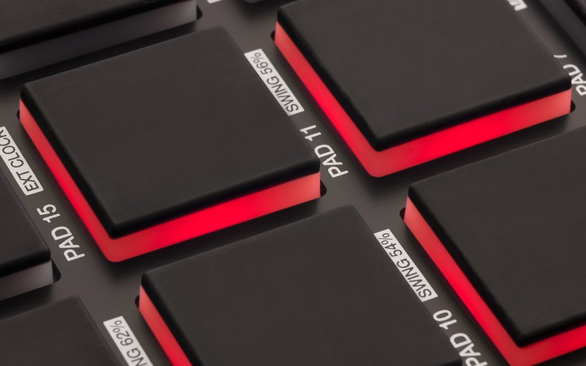 MPD 218 Midi Controller