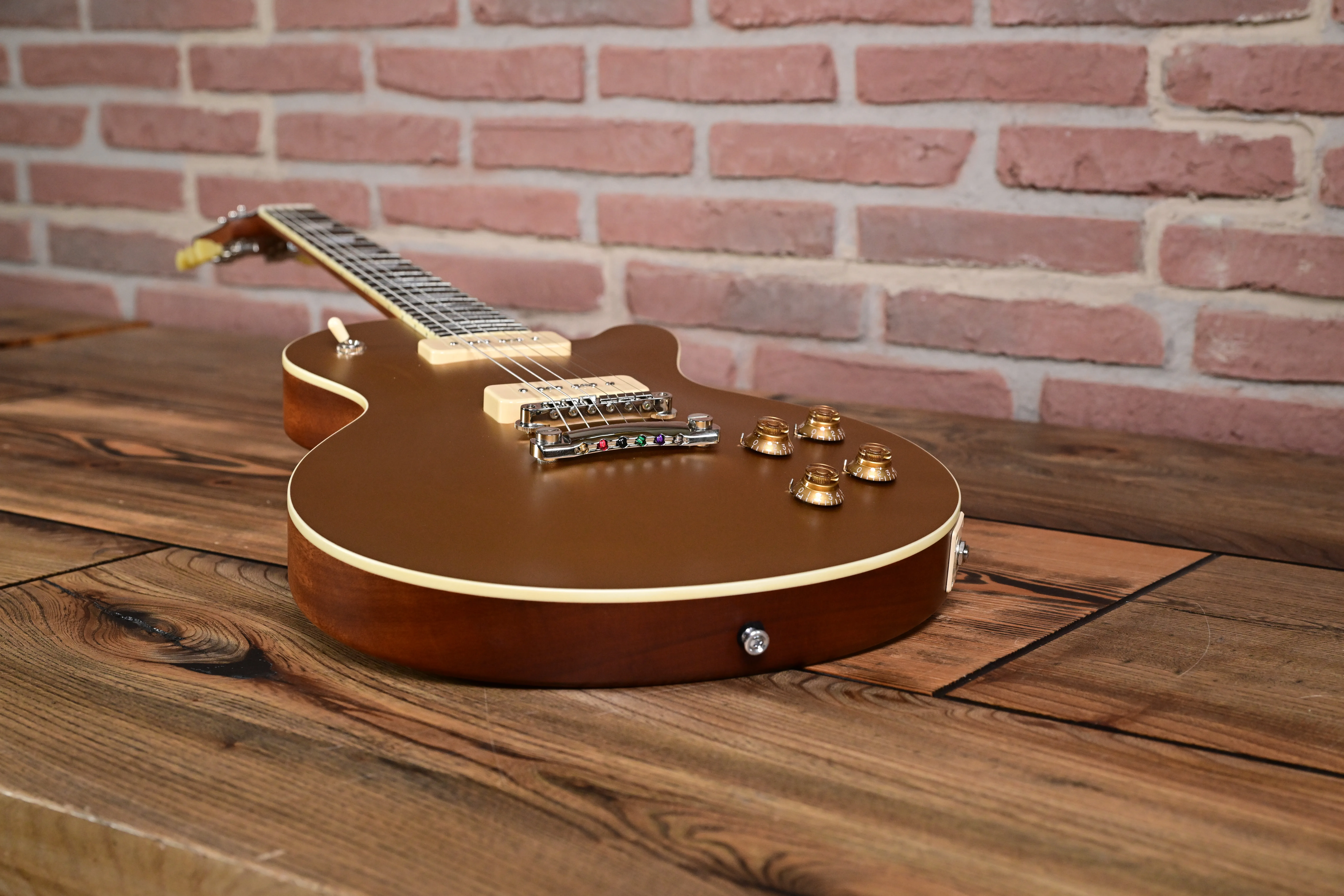 SB56 Vintage Satin Gold E-Gitarre