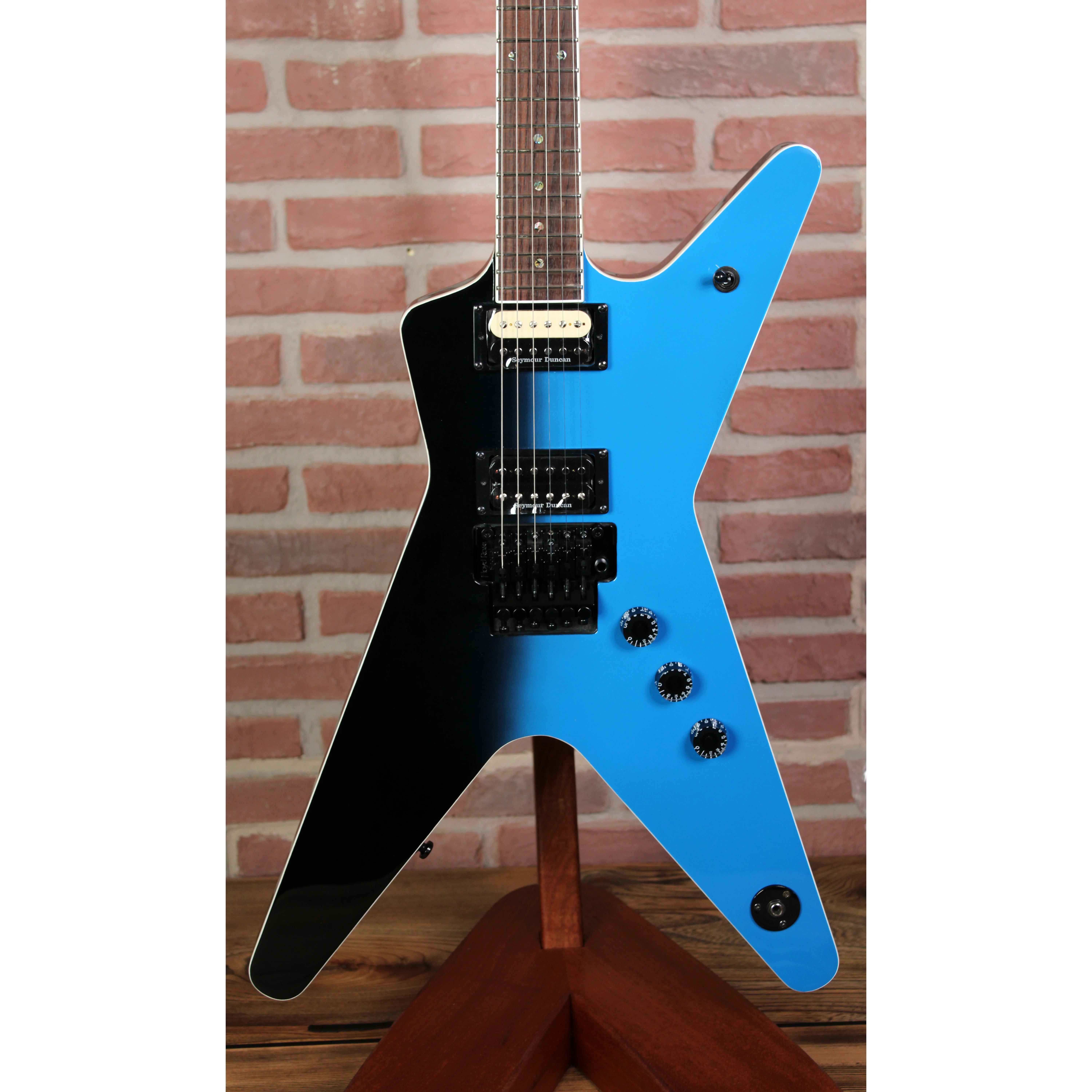 ML 79 Floyd Duncans Black Blue Fade