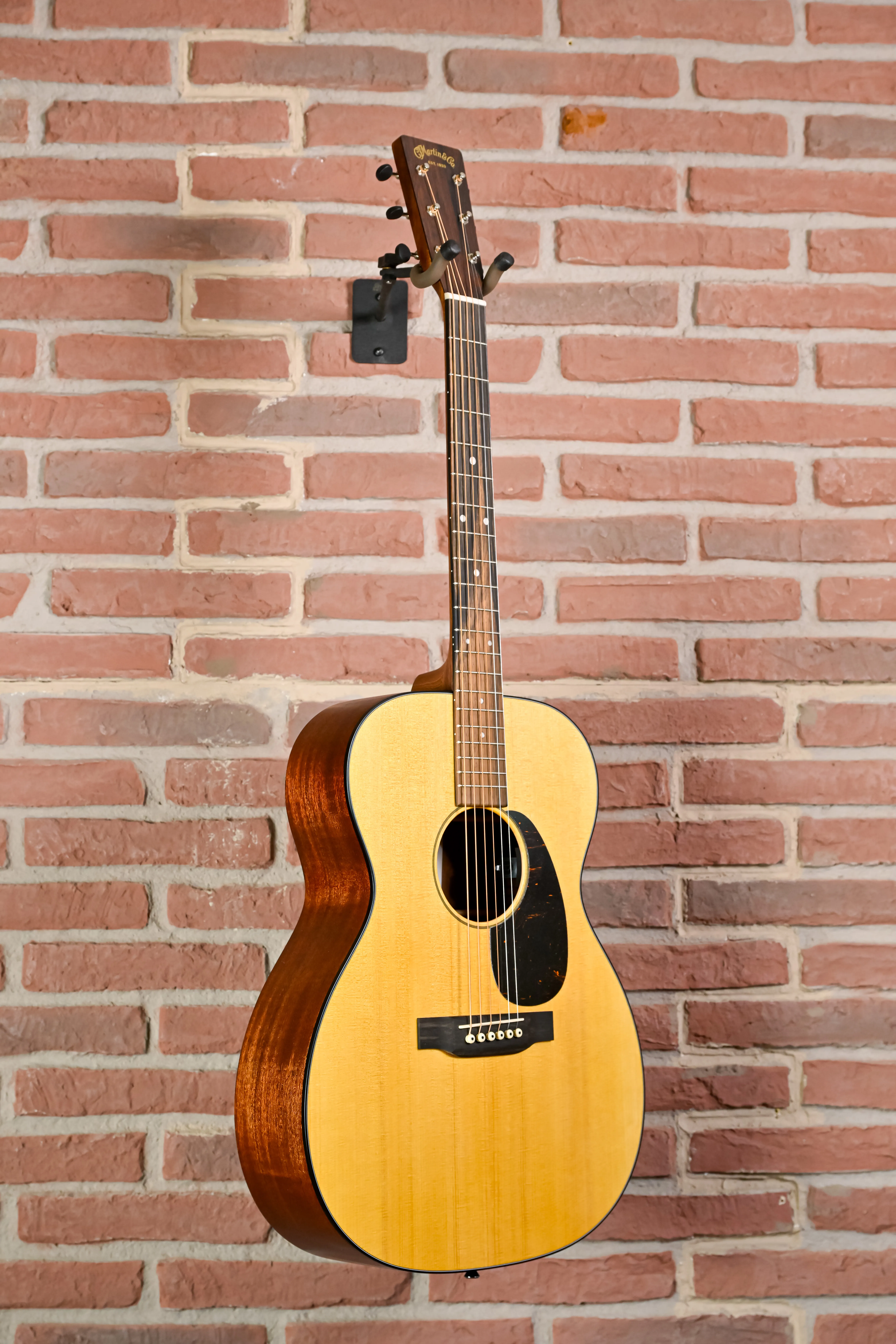 Martin 000-10E Retro Satin Acoustic-Electric Guitar