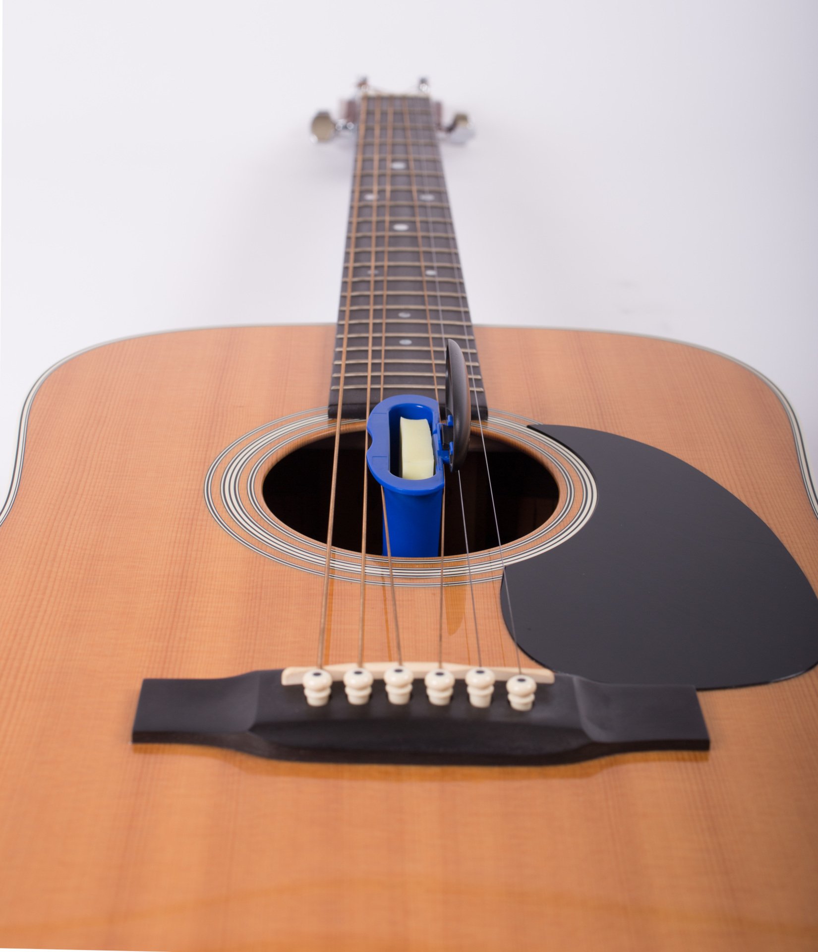 MN300 Acoustic Guitar Soundhole Humidifier