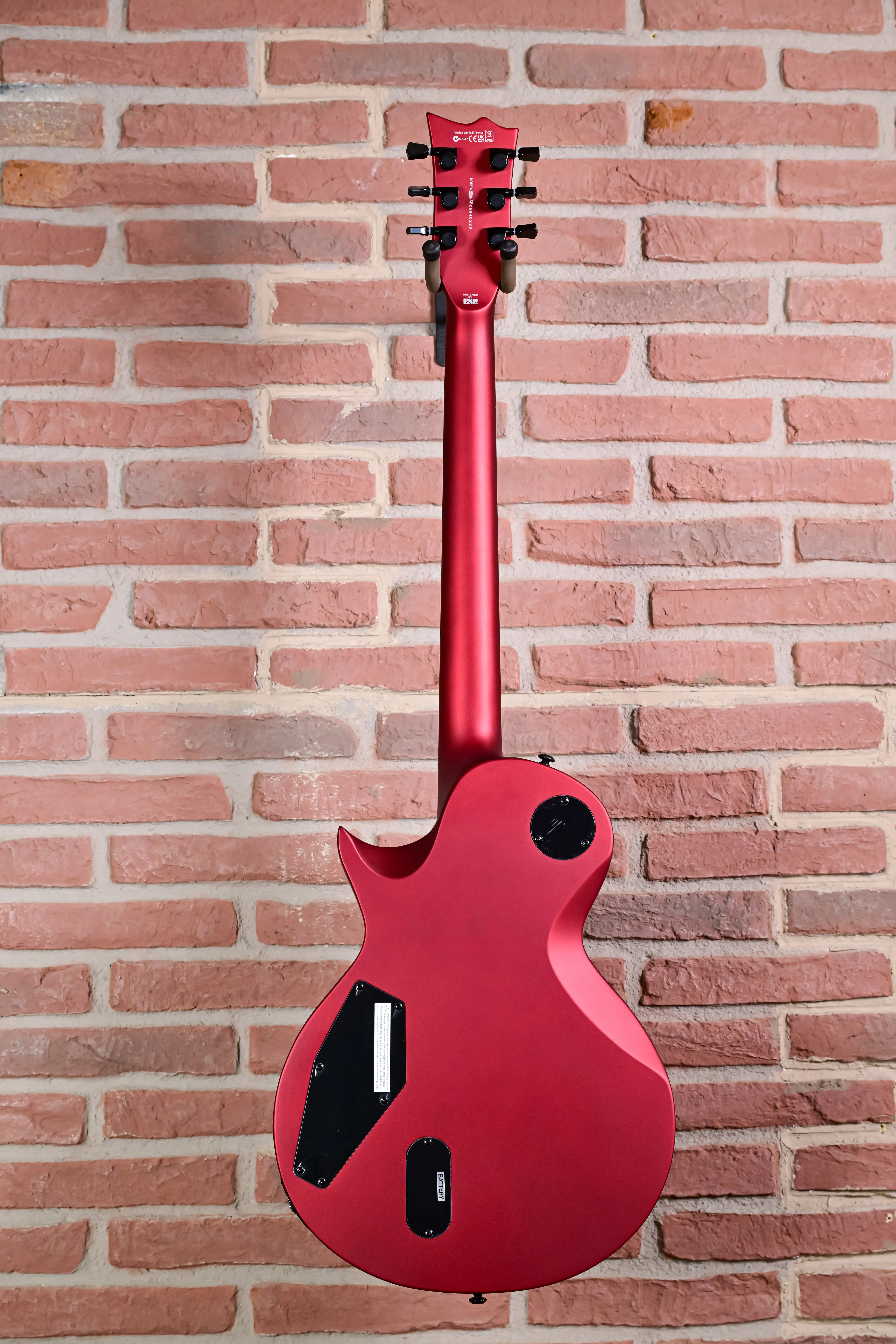 EC-1000 Candy Apple Red Satin E-Gitarre