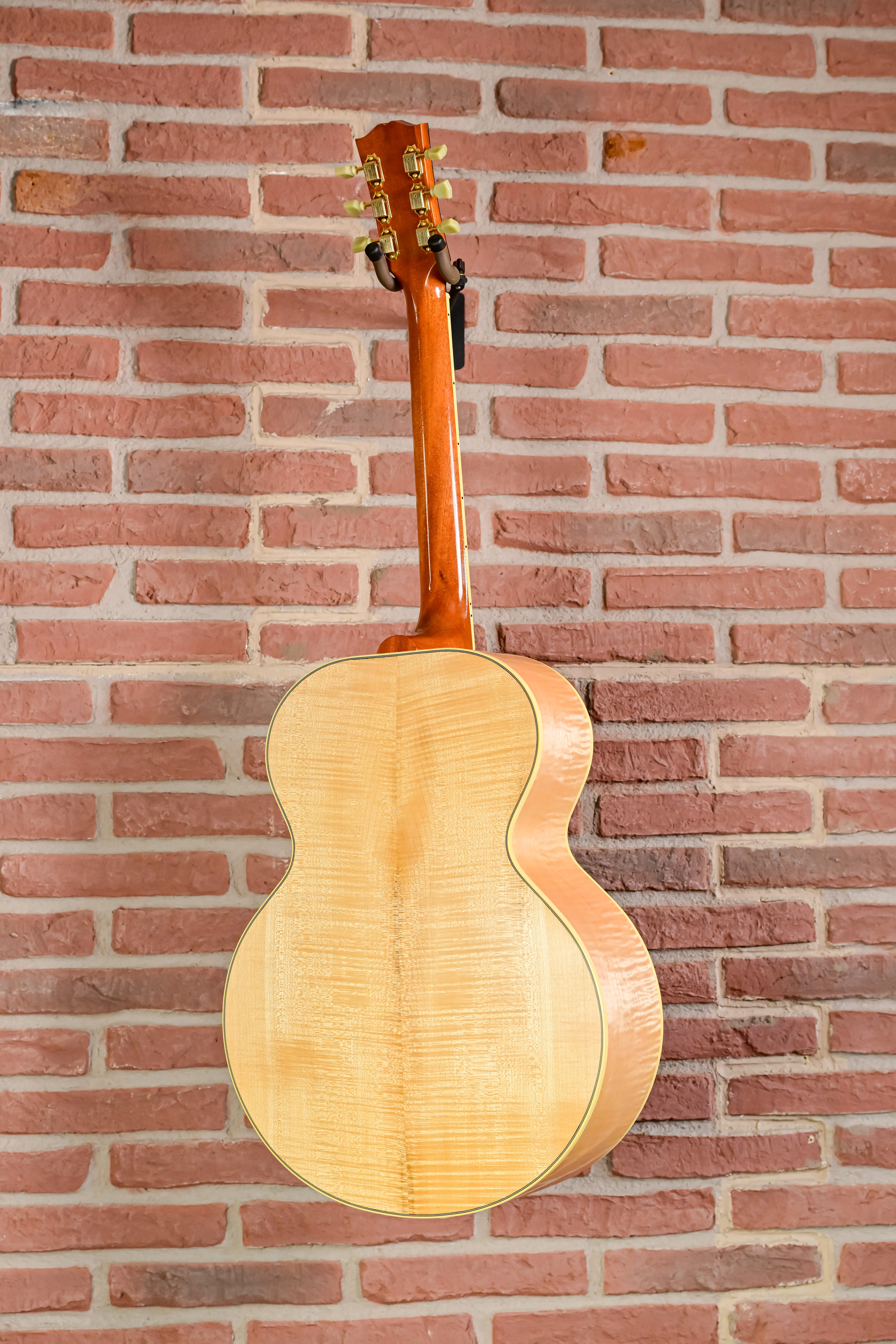 1952 J-185 Antique Natural