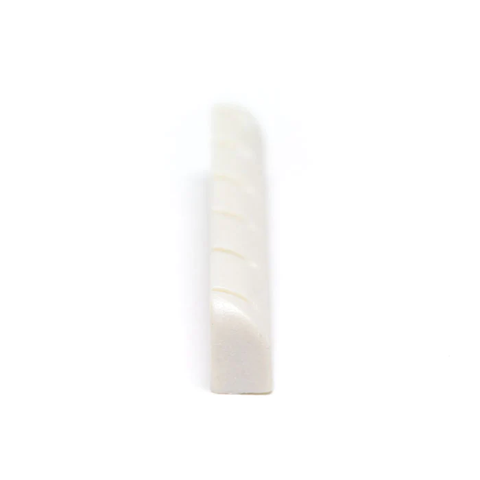 TUSQ XL PQL-1728-00 - Slotted Guitar Nut, (43,57 x 5,13 mm) - Acoustic / Electric, Rounded, Flat