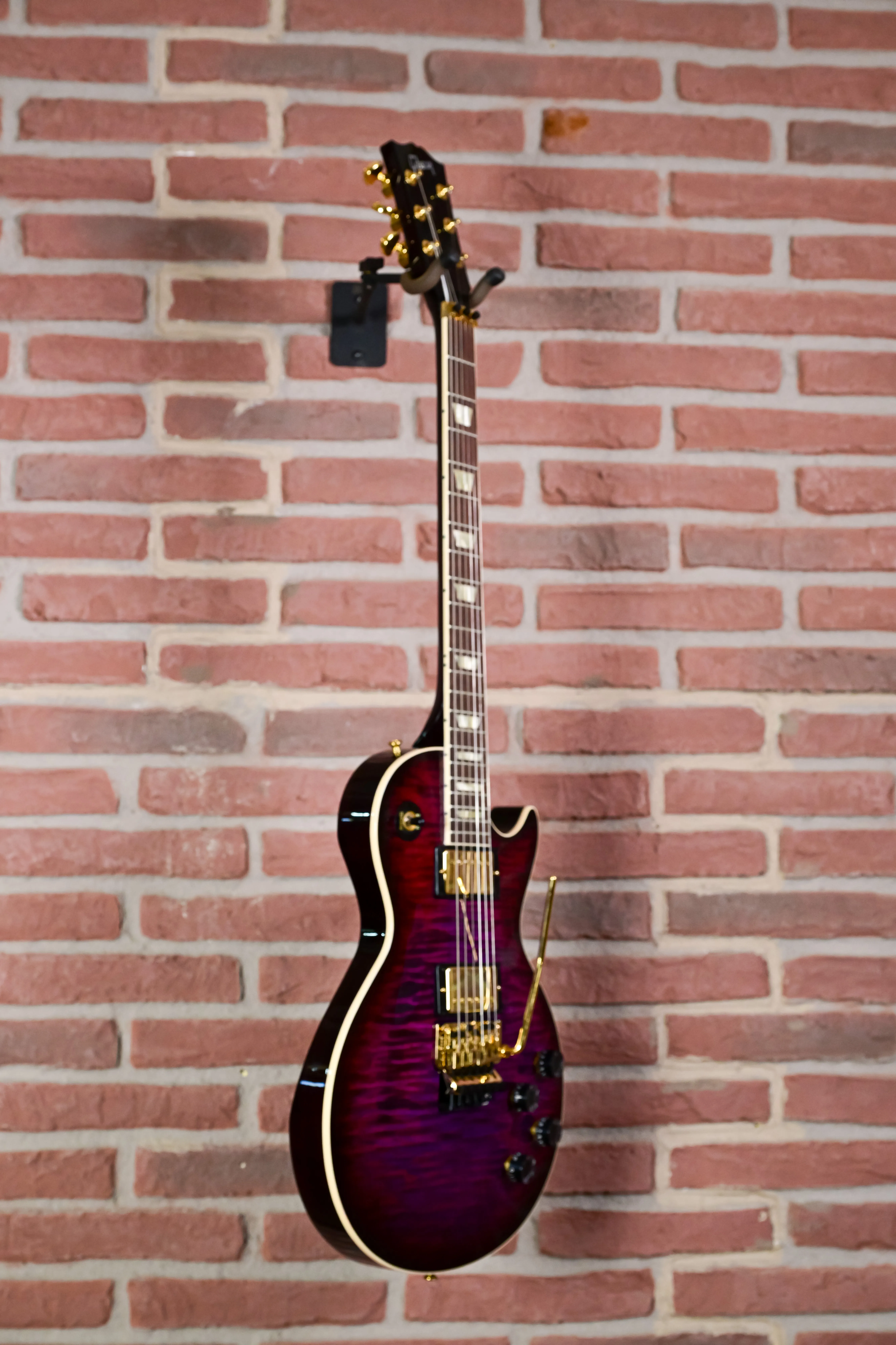 Les Paul Axcess Standard Tri Berry Burst Floyd Rose Gold Hardware Custom Shop