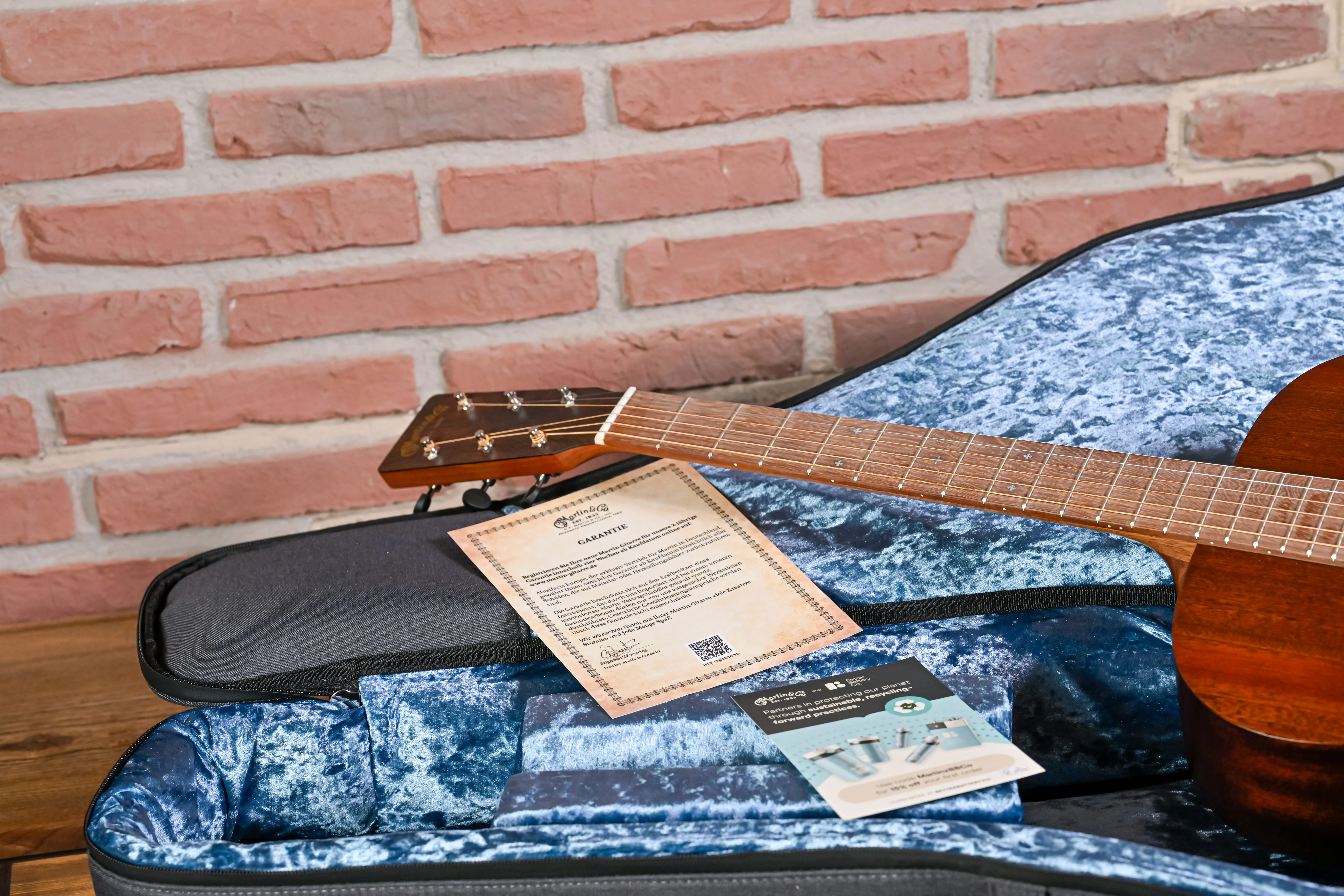 Martin 000-10E Retro Sapele Acoustic-Electric Guitar