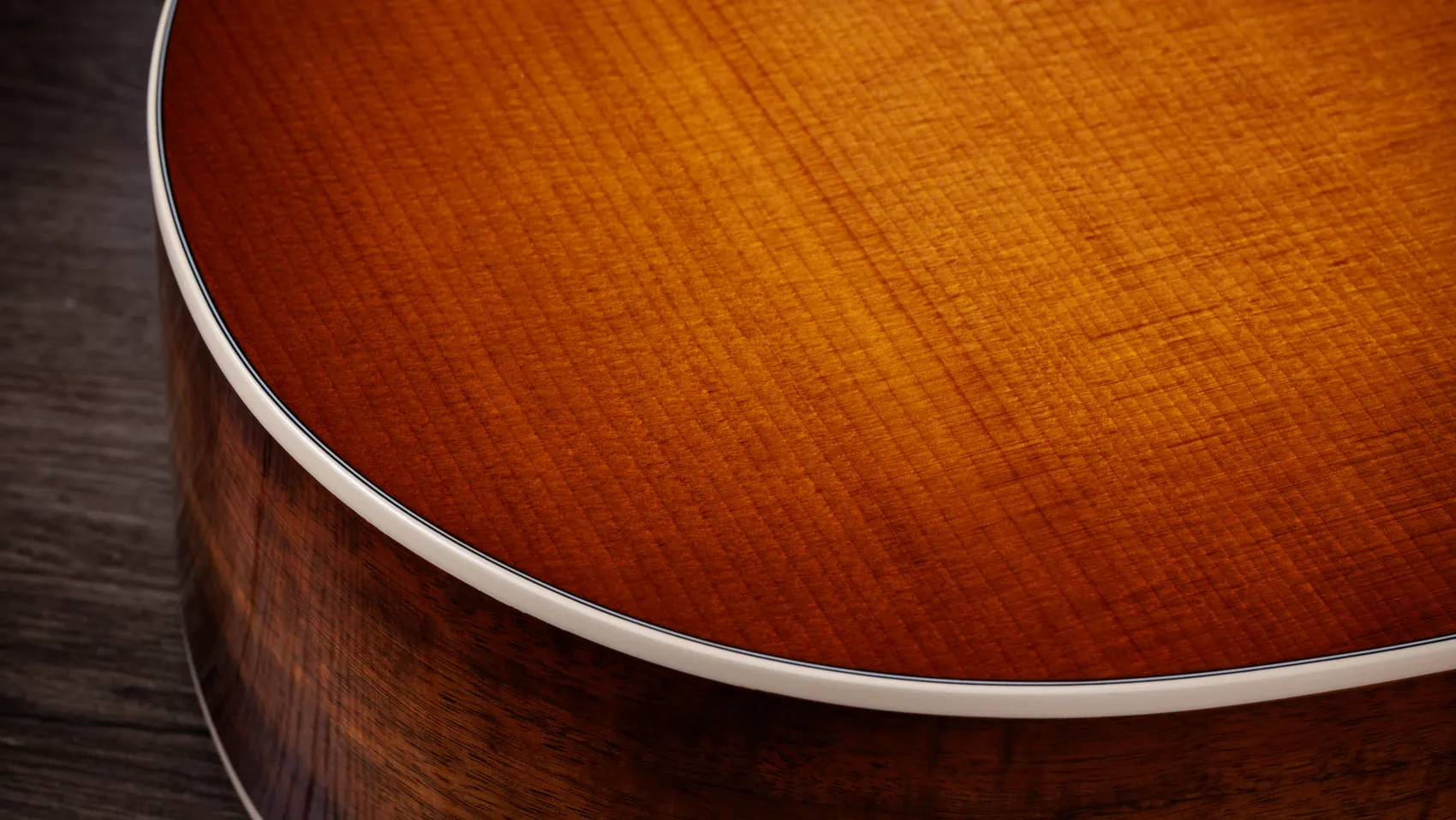 214ce-K DLX Special Edition Honeyburst