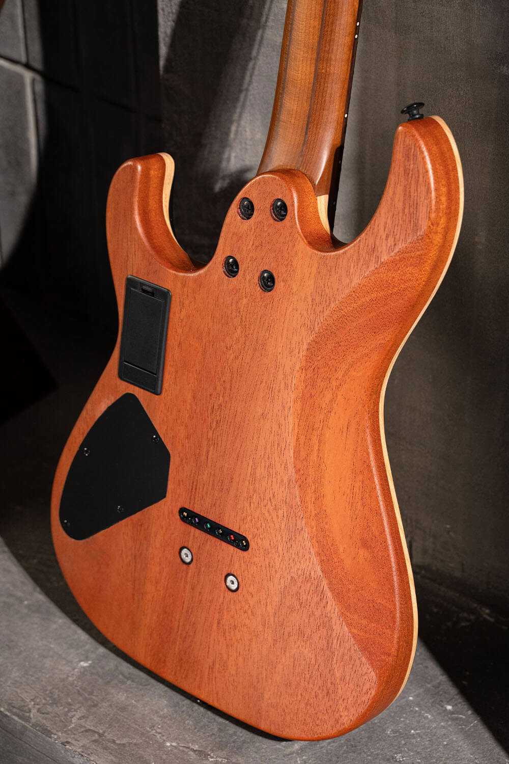 KX700TT Limited Edition True Temperament Neck E-Gitarre