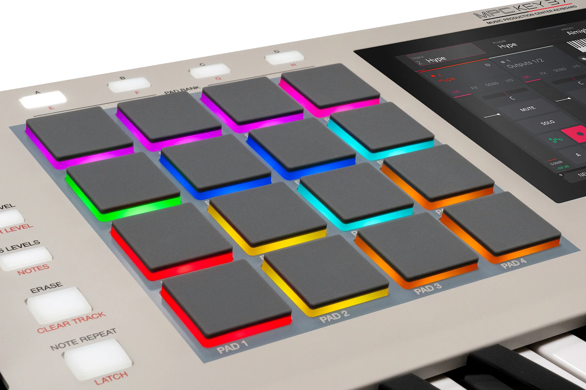 Akai MPC Key 37 G2 RGB Drum Pads Nahaufnahme