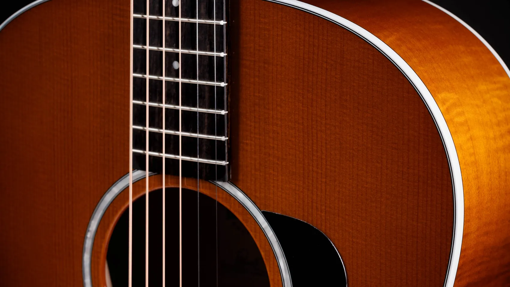217e Plus Special Edition Honeyburst