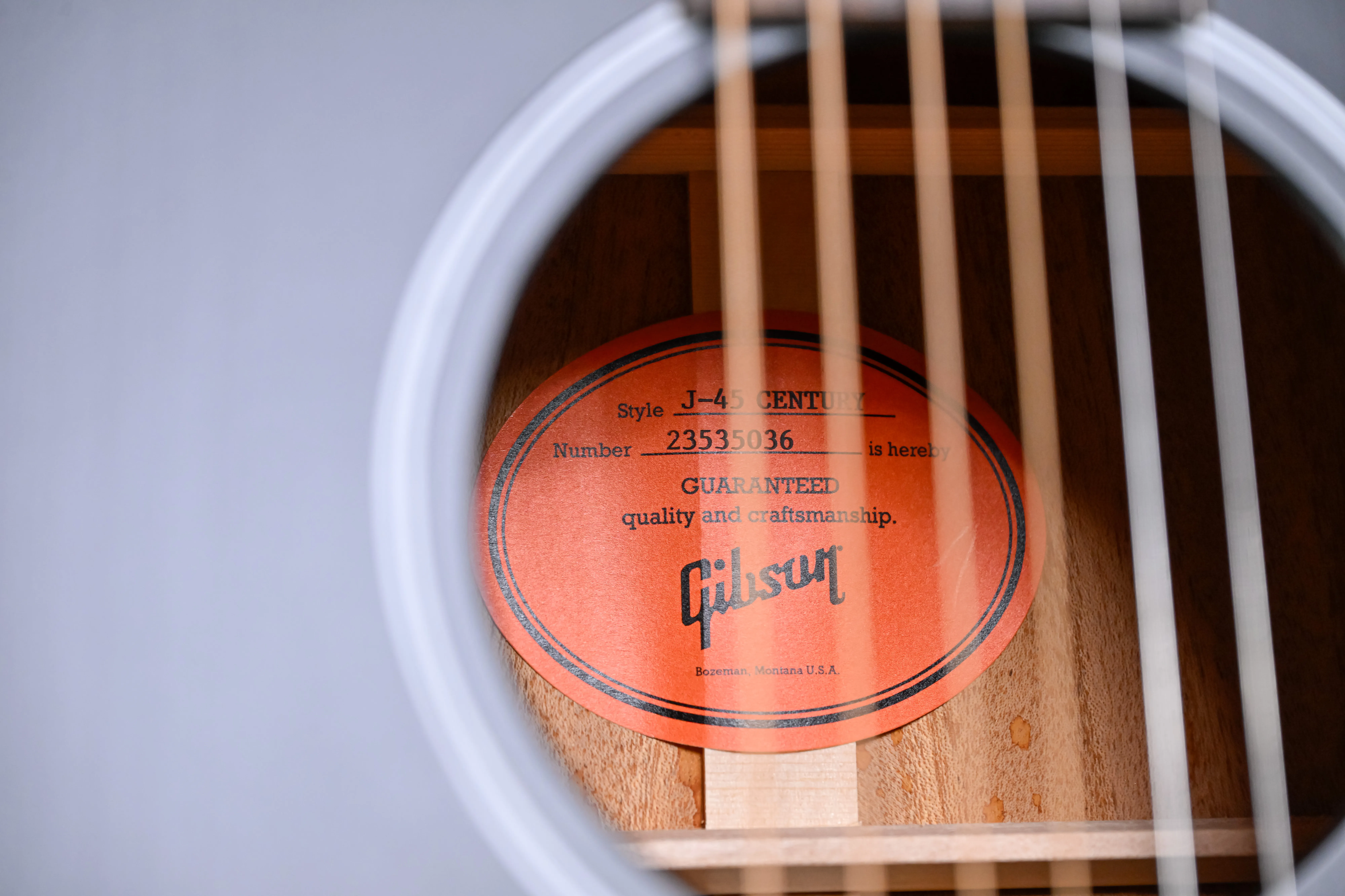 J-45 Century 12-Fret Ebony Westerngitarre