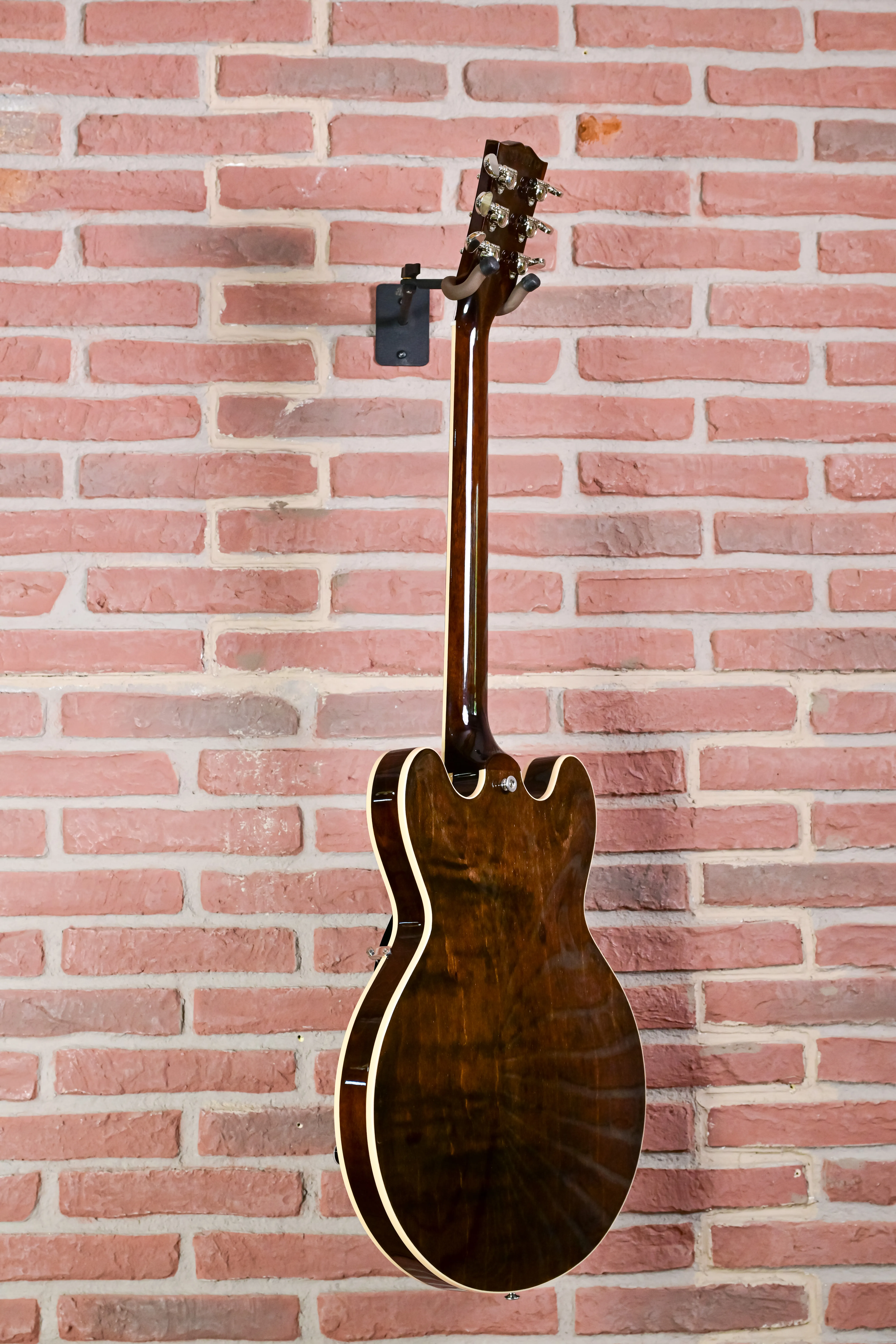 ES-335 60s Dark Walnut Semi-Hollowbody Gitarre