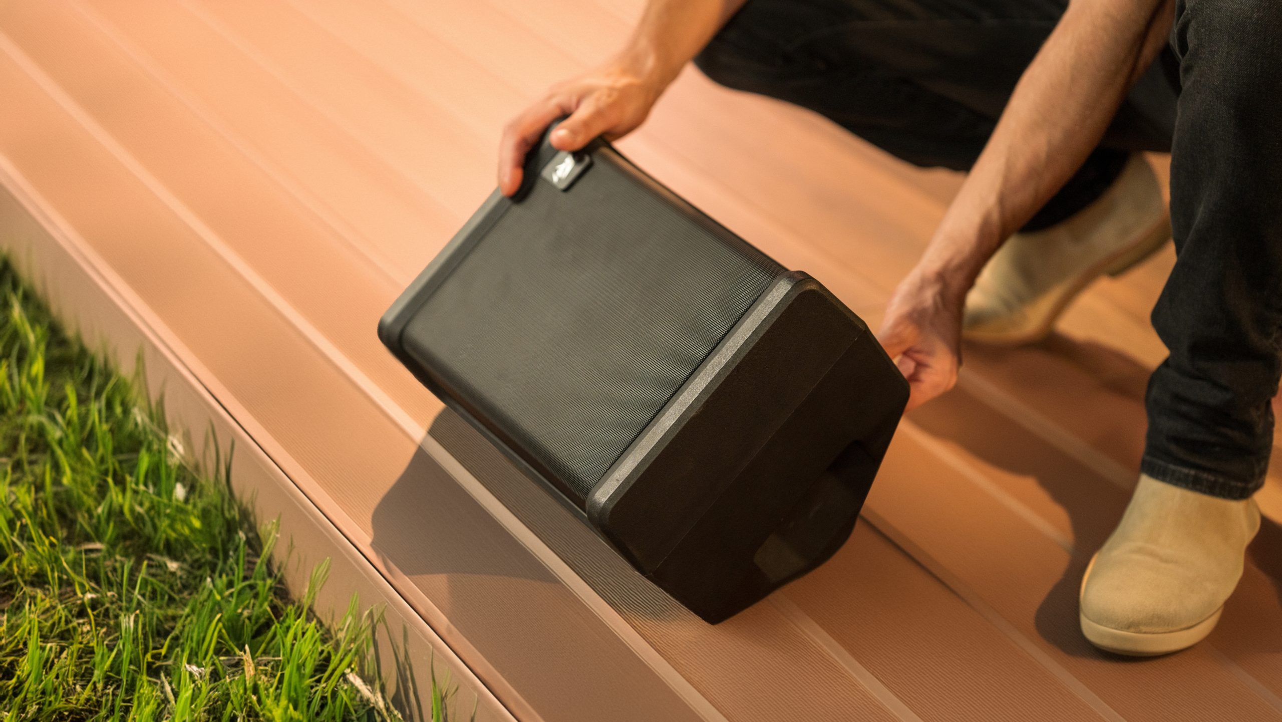 Solo Battery Powered Portable PA