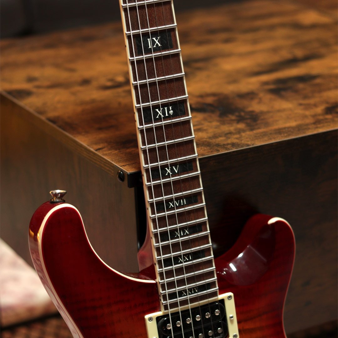 Numeri Aged Black